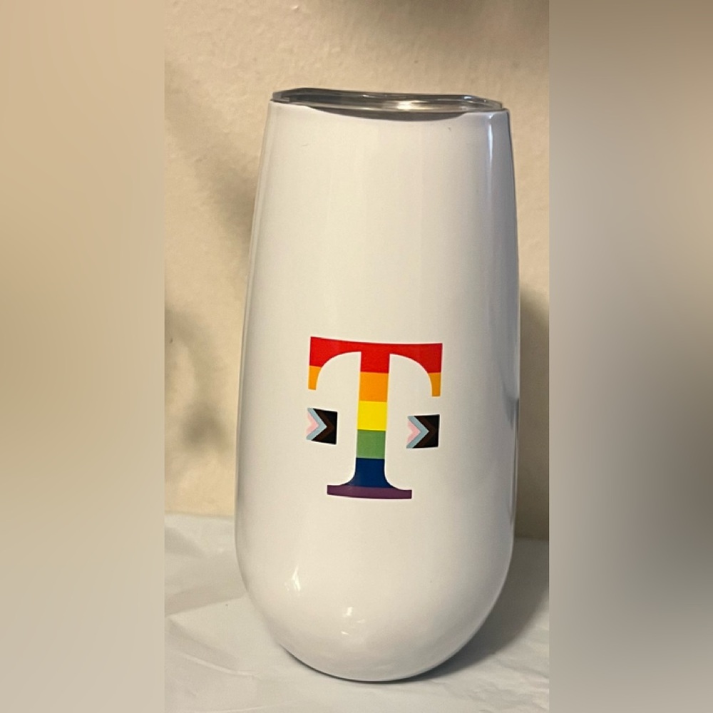 🆕 NEW T-MOBILE TUMBLER